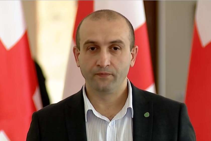 რეგიონული ნაცაქტივისტები ხალხს ეუბნებიან, რომ წელს “ლელოზე” მუშაობენ და ასე გადაწყდა ზემოთ, ანუ წელს “ნაცებს” და მათ ამომრჩეველს „ლელოს“ მიუგდებენ საჯიჯგნად -იაგო ხვიჩია