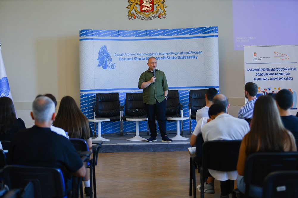 ცესკოს თავმჯდომარის მოადგილე ბათუმში ახალგაზრდებს შეხვდა
