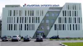 თვალჭრელიძის ქუჩაზე მდებარე საცხოვრებელ კორპუსში აღსრულების ეროვნულმა ბიურომ გამოსახლების პროცესი დაასრულა