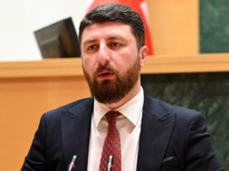 არჩილ გორდულაძე