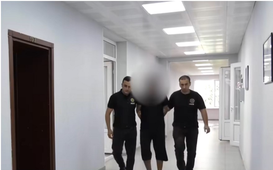 პოლიციამ აჭარაში ოჯახის წევრის მიმართ ჩადენილი გაუპატიურებისა და მუქარის ბრალდებით უცხო ქვეყნის მოქალაქე დააკავა