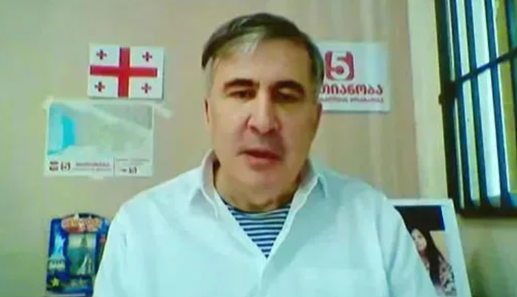 მომივიდა ზუსტი ინფორმაცია: სუს-ი აპირებს „ნაციონალური მოძრაობის“, განსაკუთრებით ლევან ხაბეიშვილის დადანაშაულებას შეიარაღებული გადატრიალების მცდელობაში – მიხეილ სააკაშვილი