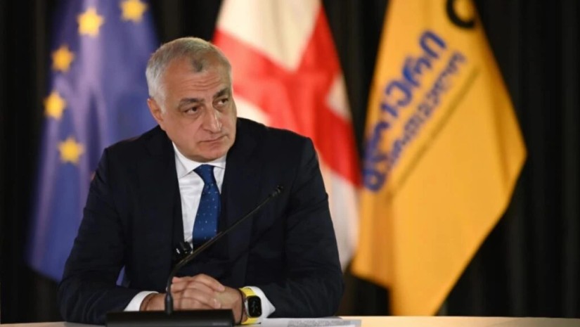 4 ოქტომბერი არის დე ფაქტო ხელისუფლების წინააღმდეგ დე ფაქტო არჩევნებში ბრძოლა, ეს არის მოქალაქის ინდივიდუალური პროტესტი და განაჩენი რეჟიმისადმი, ჩვენ შევდივართ ამ ბრძოლაში -მამუკა ხაზარაძე