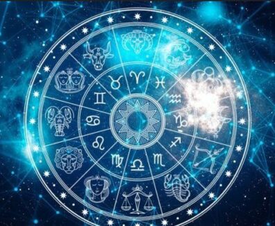 უ[