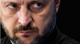 “ზელენსკის მიმართ ნდობა იკარგება: პრეზიდენტმა უპატიებელი შეცდომა დაუშვა, როცა ანტიკორუფციული ორგანოების წინააღმდეგ მიმართული კანონპროექტი მოიწონა”-Daily Telegraph