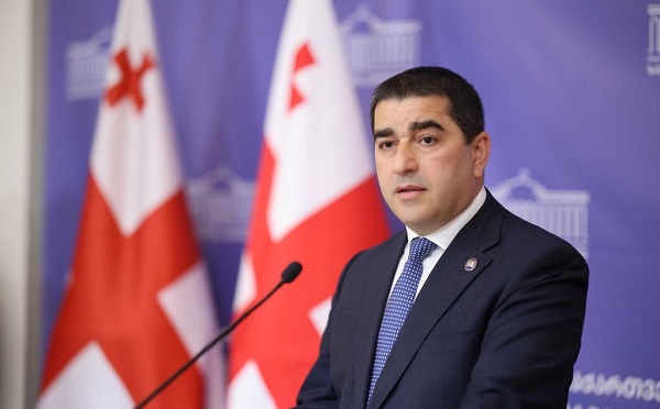 დიდი ბრიტანეთის საელჩომ ქართული საზოგადოების კითხვები და წუხილები ტრადიციულად უპასუხოდ დატოვა, სანაცვლოდ კი, მორიგი არამეგობრული განცხადება მივიღეთ -შალვა პაპუაშვილი