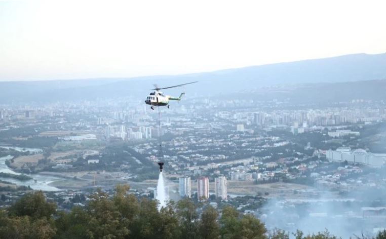ავჭალა-ზაჰესის შემოვლითი გზის მიმდებარედ, მთის ფერდობზე ხანძარი ლიკვიდირებულია