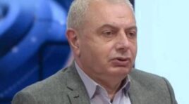 ზაალ ანჯაფარიძე: უკვე კარგა ხანია რაც ოპოზიციურმა მედიამ აქტიურად დაიწყო „ჯეოქეისის“ უფროსის ვიქტორ ყიფიანის PR-უზრუნველყოფა, განსაკუთრებით მას შემდეგ რაც ბიძინა ივანიშვილმა ის დაითხოვა, როგორც ამბობენ, ფინანსური მაქინაციების გამო