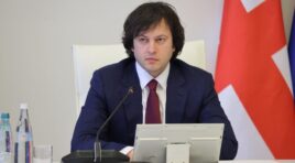 ხელი მოეწერა განკარგულებებს, რომლებიც ითვალისწინებს რამდენიმე ათეული საფეხბურთო ცენტრის შექმნას, ეს არის ინვესტიცია არამხოლოდ სპორტში, არამედ ჯანსაღი ცხოვრების წესის დამკვიდრებაში -ირაკლი კობახიძე
