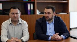 ცესკოს თავმჯდომარე ადმინისტრაციის ხელმძღვანელ პირებთან ერთად საოლქო საარჩევნო კომისიების სამზადისს ეცნობა