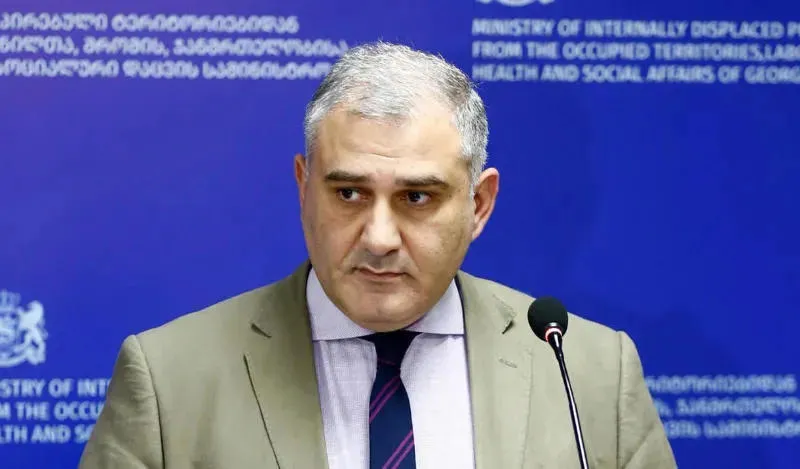 სამწუხაროდ, უნდა გაგაწბილოთ, თუ ეძებთ ინფორმაციას, რომ ლევან ჩაკვეტაძე არ ეთანხმებოდა მიმდინარე რეფორმას – ეს არ შეესაბამება სიმართლეს – მიხეილ სარჯველაძე