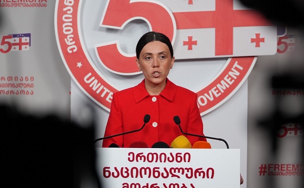 2015 წელს ალასანიას წასვლის შემდეგ, “რესპუბლიკელებმა” მოიშორეს კონკურენტი – ხიდაშელს ეს ისე გაუხარდა, იმიტომ რომ თავდაცვის მინისტრი მერე ეგ გახდა, გიჟებივით დახამდნენ -ანა წითლიძე
