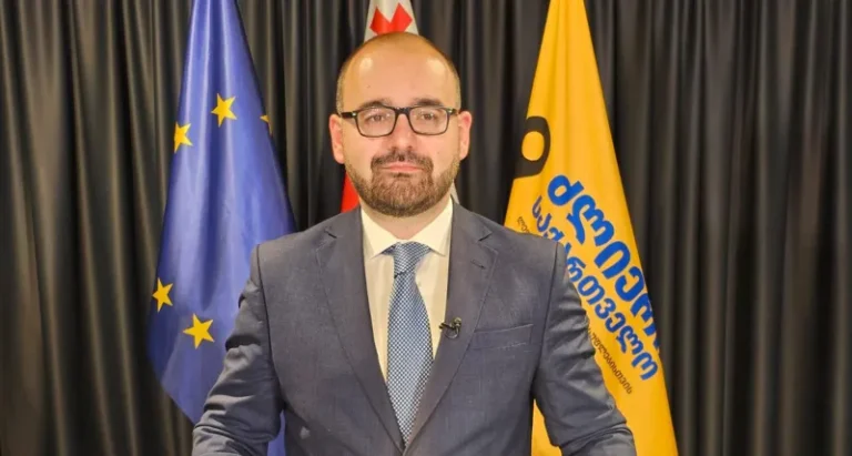 CRRC-ის მიერ გამოქვეყნებული კვლევა, კიდევ ერთხელ აჩვენებს „ქოცური“ პარანოიული გაორების პარალელურად ნამდვილი ქართველი ხალხის ჯანსაღ ეროვნულ და პროევროპულ აზრს – გრიგოლ გეგელია