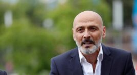 “ქვეყნის განვითარებას აფერხებს ოპოზიციის არარსებობა. ეს ქუჩაში მოწანწალე ბრბო ოპოზიცია არ არის”- ჯონდი ბაღათურია