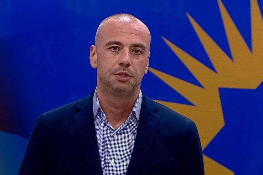 წარმოვიდგინოთ, რომ კუპრაძე არის თბილისის მერი, ე.ი. აპირებს, თავისი პარტაქტივით ჩაანაცვლოს მერიის თანამშრომლები და მეორე დღესვე გაფიცვა მოაწყოს ყველა სამსახურში – ლევან მაჭავარიანი