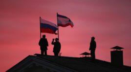 “სხვისი საკუთრების ანექსირება ყოველთვის დასაძრახი საქციელია – იქნება ეს უკრაინის ტერიტორიისა თუ მეზობლის ბაღის რამდენიმე სანტიმეტრის მითვისება”-The Daily Telegraph