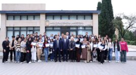 შეხვედრა სახელმწიფო ენის სწავლებისა და ინტეგრაციის პროგრამის კურსდამთავრებულებთან მარნეულში