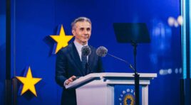 ბიძინა ივანიშვილის ადვოკატი განცხადებას ავრცელებს