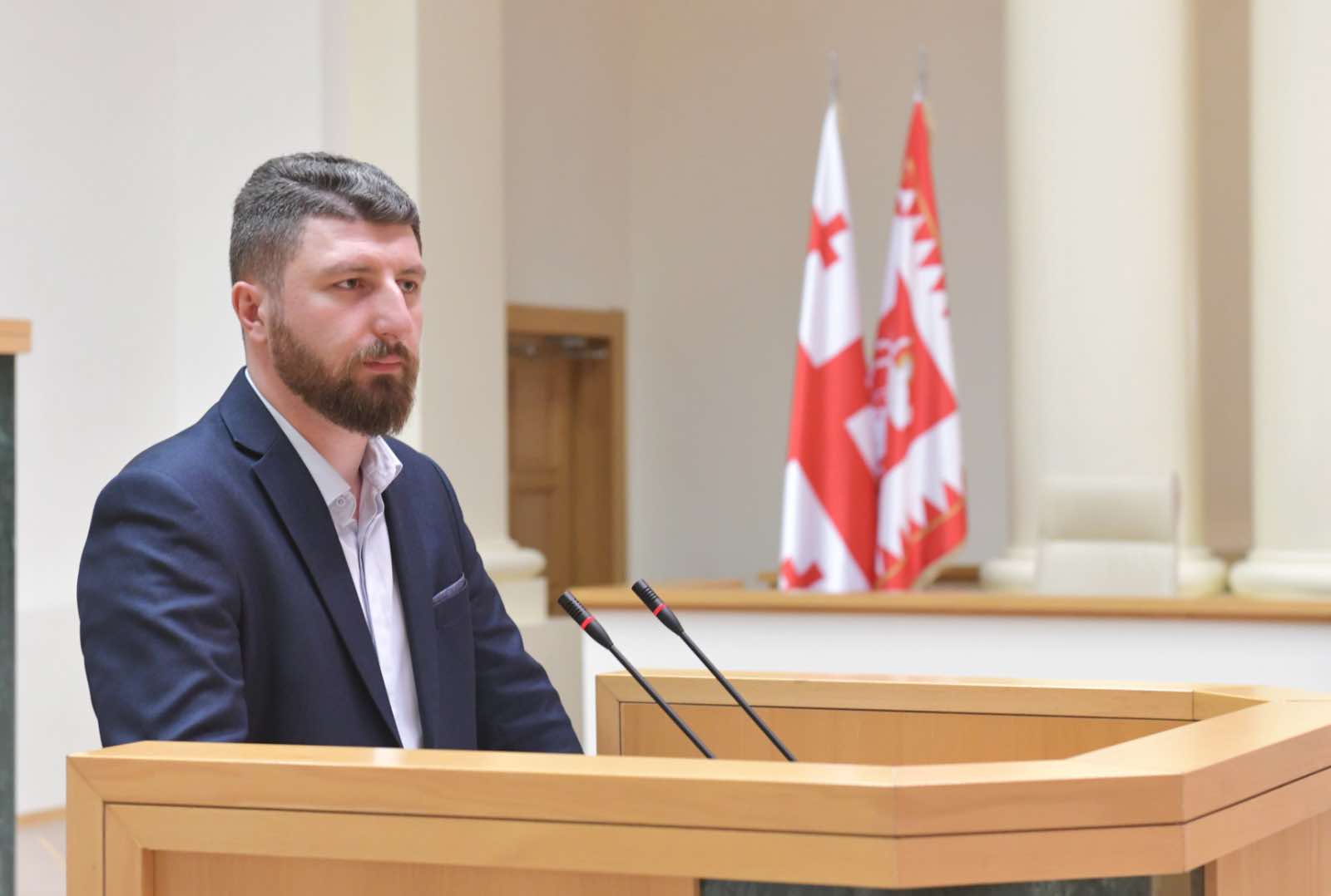 სპეკულაცია და ტყუილია, რომ უცხოეთში მხოლოდ კოლექტიური „ნაცმოძრაობის“ მხარდამჭერები ცხოვრობენ და ამომრჩეველს ხმის მიცემის უფლება ეზღუდება -არჩილ გორდულაძე