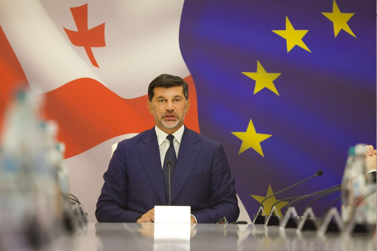 “12 ნოემბრიდან, ყოველ ოთხშაბათს მოსახლეობასთან შეხვედრები მექნება”-კახა კალაძე