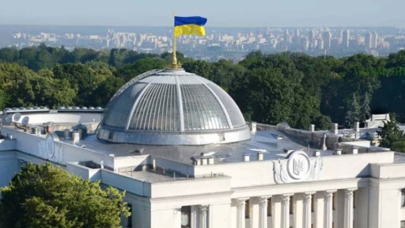 უკრაინის უმაღლესმა რადამ კორუფციულ სკანდალთან დაკავშირებით იუსტიციისა და ენერგეტიკის მინისტრების თანამდებობებიდან გათავისუფლებას დაუჭირა მხარი