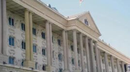 სასამართლომ ირაკლი კობახიძის წინააღდეგ მზია ამაღლობელის სარჩელზე საქმის წარმოება შეწყვიტა