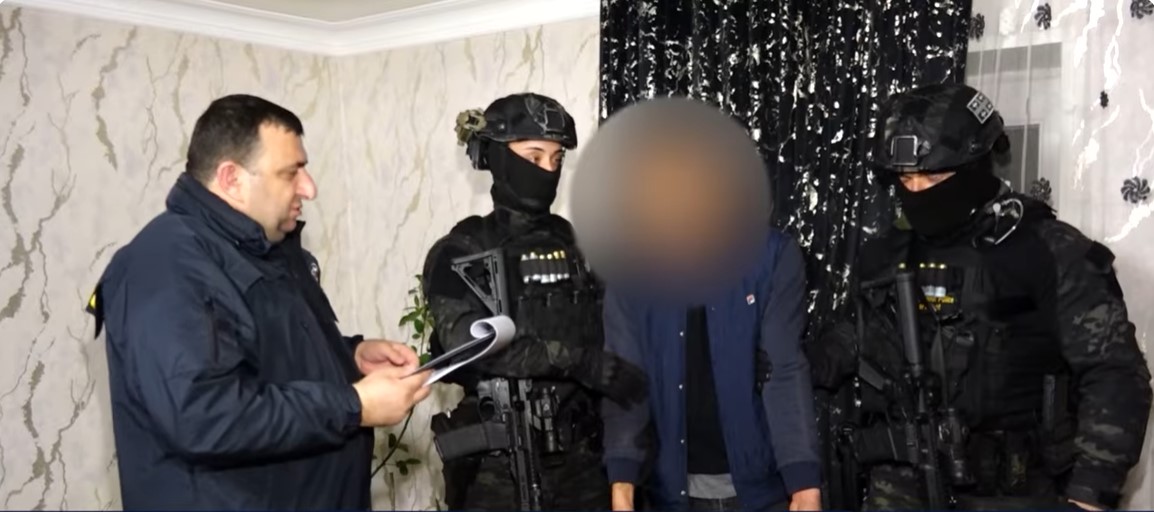 ნარკოდანაშაულის ბრალდებით 50 პირი დააკავეს, რომელთა უმრავლესობა ნარკორეალიზატორია