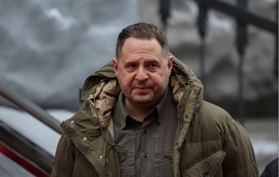 ფრონტის ხაზზე მივდივარ და ნებისმიერი სადამსჯელო ზომისთვის მზად ვარ-ანდრეი ერმაკი