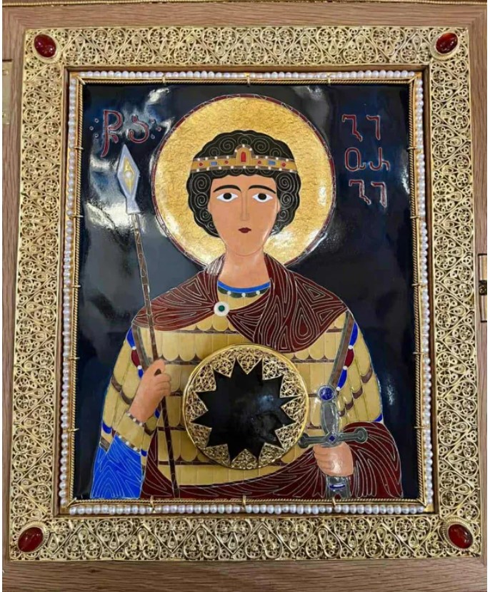 გიორგობის დღესასწაულზე, სამების ტაძარში მოსულ საზოგადოებას საშუალება ექნება მიეახლოს წმინდა გიორგის წმინდა ნაწილს -“საზოგადოება ივერიისა”