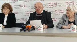 “ბიბისის” გამოუკითხავს ექიმები, მაგრამ ტოქსიკოლოგებისთვის არავის არაფერი უკითხავს, ცრემლმდენი აირით მოწამვლის გამო არცერთი ადამიანი არ მისულა სტაციონარში -ტოქსიკოლოგი თეიმურაზ კობიძე