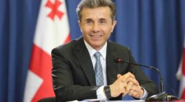 ვულოცავ პატრიარქს აღსაყდრების იუბილეს, ვუსურვებ ჯანმრთელობასა და მხნეობას, რათა კიდევ მრავალი წელი იღვაწოს მართლმადიდებლური ფასეულობების განმტკიცებისათვის -ბიძინა ივანიშვილი