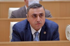 დავით მათიკაშვილი1