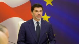 “გისურვებთ, მეტი სიკეთე შემოსულიყოს თქვენს ოჯახებში – თქვენი სიძლიერე ჩვენი ქვეყნის სიძლიერეა”-თბილისის მერი მოსახლეობას დამდეგ შობა-ახალ წელს ულოცავს