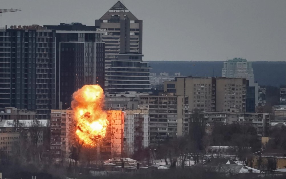 “ჩვენ უკრაინელებს მხარი მანამ უნდა დავუჭიროთ, სანამ მათ დახმარება სჭირდებათ”-The Daily Telegraph