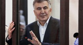 ვაშლის თლისთვის ბაჩო ახალაიას დაჭერა 2013 წელს გაატარეთ და ახლა მაინც ამოიღეთ ხმა ზოგიერთმა ამ უსამართლობაზე -მიხეილ სააკაშვილი