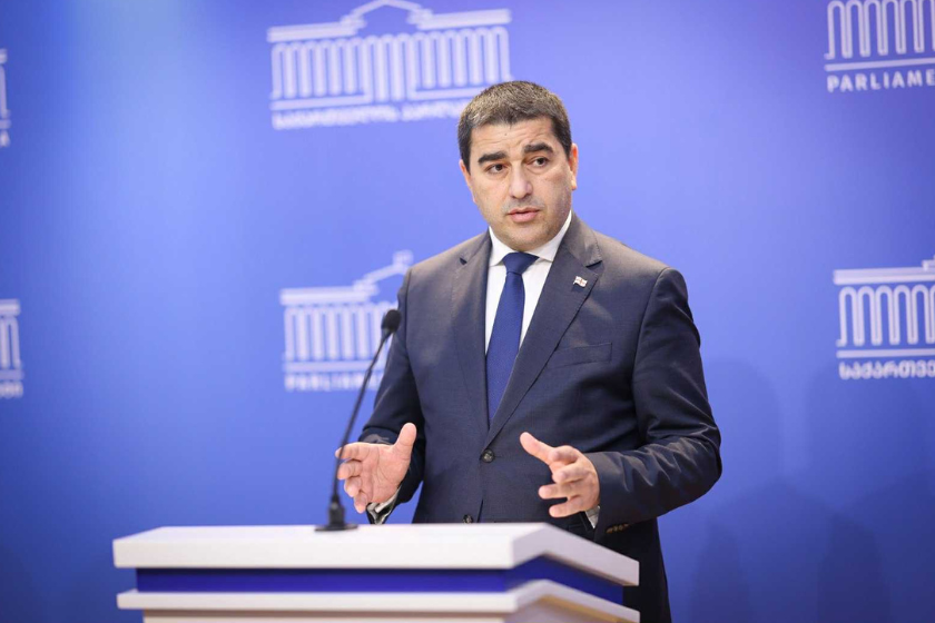 იმ შემთხვევაში, თუ არ არის აქციის მონაწილეთა საკმარისი რაოდენობა, არ უნდა შეაფერხონ სხვა მოქალაქეების ფეხით გადაადგილება, პოლიციას ექნება შესაძლებლობა, სხვა გეზი მიუთითოს -შალვა პაპუაშვილი