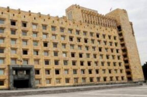 CREATOR: gd-jpeg v1.0 (using IJG JPEG v62), default quality