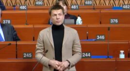 ქვეყნის შიგნით პრეზიდენტი ზელენსკი სულ უფრო მეტად მოქმედებს დემოკრატიის, ადამიანის უფლებების წინააღმდეგ, არავის უნდა ჰქონდეს აბსოლუტური ძალაუფლება-ალექსეი გონჩარენკო