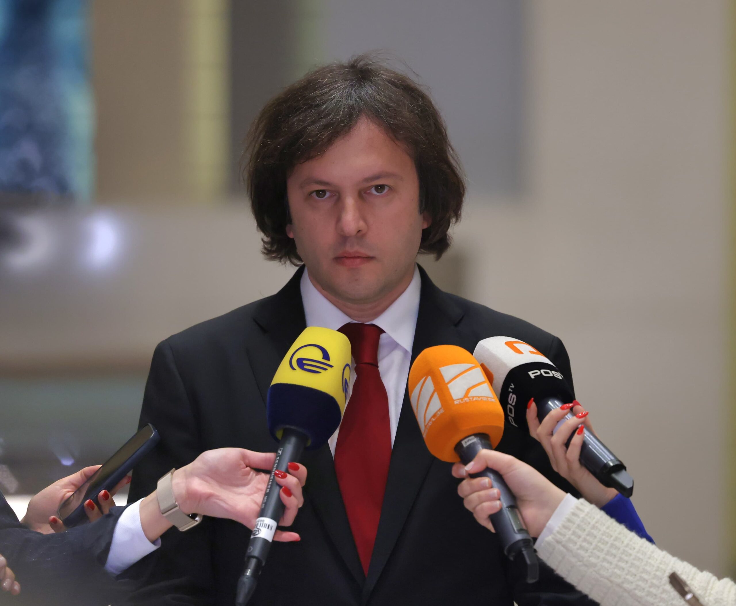 ევროპის კონტინენტზე პრობლემებია ეკონომიკური სტაგნაციის, იდენტობის თვალსაზრისით, არის სერიოზული უკუსვლა, ჩვენ პატარა ქვეყანა ვართ, უნდა დავუკვირდეთ ამ პროცესებს -ირაკლი კობახიძე