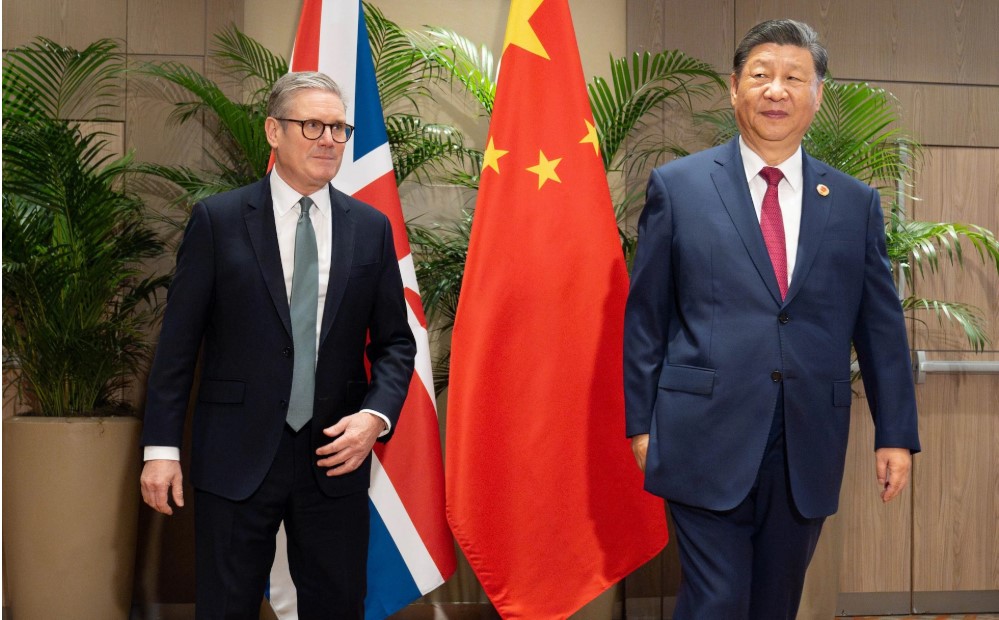 “კირ სტარმერმა უნდა იკითხოს – რად უნდა ჩინეთს თავის ახალ საელჩოში 208 მიწისქვეშა სათავსო?”-The Daily Telegraph