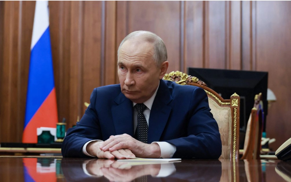 “რუსეთის ზღვისიქითა იმპერია ინგრევა: ვლადიმერ პუტინი მოკავშირეებს კარგავს”-The Daily Telegraph