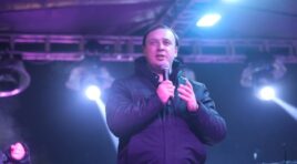 პოლიციელზე ჯგუფური ძალადობის ბრალდებით ჩოხატაურის საკრებულოს თავმჯდომარე დავით შარაშიძე დააკავეს