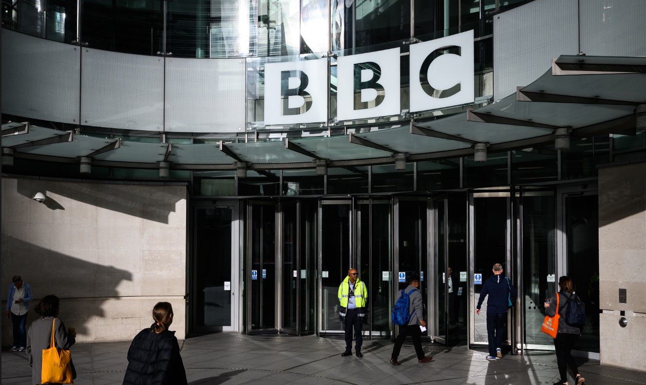 ფლორიდის სასამართლომ BBC-ის შუამდგომლობა არ დააკმაყოფილა -დონალდ ტრამპის სარჩელის განხილვას 2027 წლის 15 თებერვალს დაიწყებს