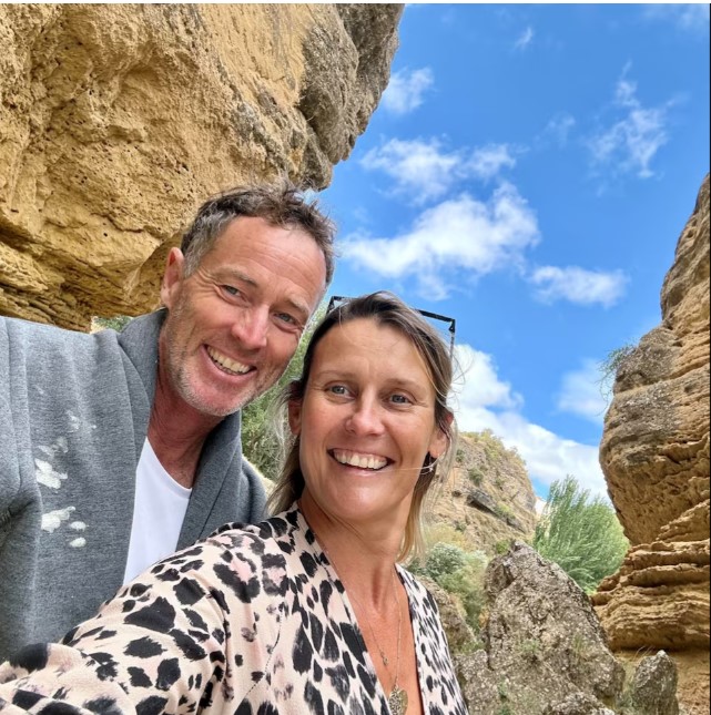 ირანში ჯაშუშობის ბრალდებით დაკავებულ ბრიტანელ ცოლ-ქმარს ათი წლით თავისუფლების აღკვეთა მიესაჯა