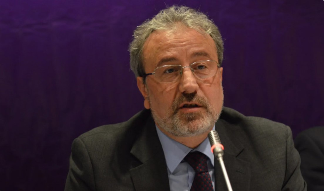 რა აერთიანებს პლასტიკურ ბოთლებს ძველ ავტომობილებთან, უნივერსიტეტებთან, სუპერმარკეტებთან-კახა გოგოლაშვილი