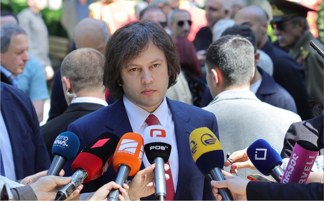 სიმონ ჯანაშია უშუალოდ აქეზებდა ახალგაზრდებს დანაშაულის ჩადენისკენ, მოკალათებული არიან სავარძლებში და არ აწუხებთ, რომ მათ გამო, მათ მიერ მოტყუებული ახალგაზრდები დღეს ციხეში სხედან -ირაკლი კობახიძე