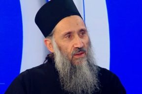 დეკანოზი