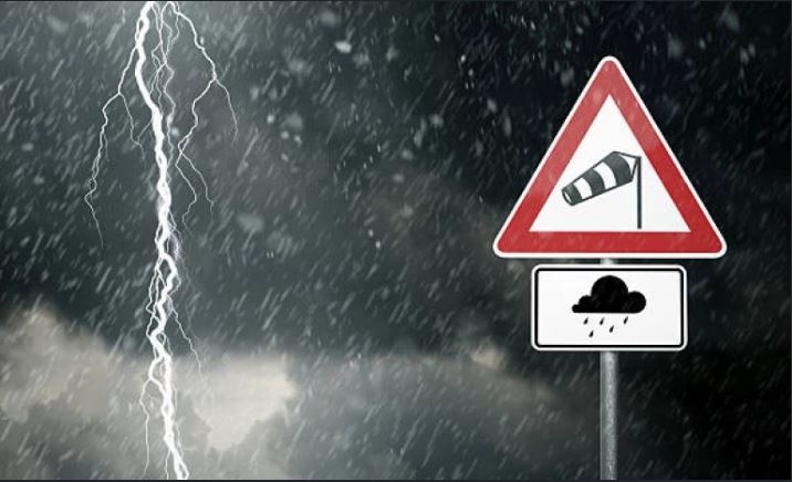 მოსალოდნელია ქარი და წვიმა – სინოპტიკოსები მოსახლეობას აფრთხილებენ
