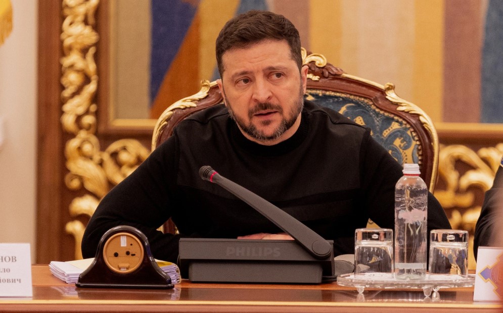 “რას ნიშნავს ირანის წინააღმდეგ ომი უკრაინისათვის: რადგან მოკავშირეთა ყურადღება ახლო აღმოსავლეთზეა გადატანილი, ვოლოდიმირ ზელენსკი შეიძლება იარაღის გარეშე დარჩეს”-The Daily Telegraph