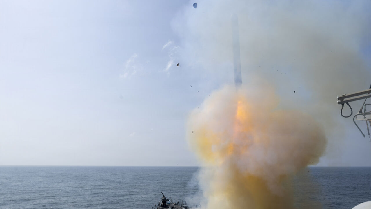 თურქეთის თავდაცვის სამინისტრო ირანიდან გაშვებული ბალისტიკური რაკეტის ჩამოგდების შესახებ იუწყება